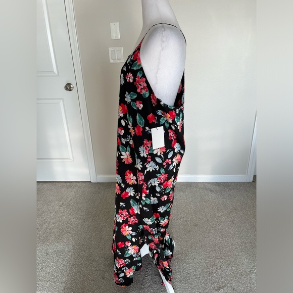 NWT Cerule Razorback Black Floral Maxi Dress Size XL. Fits like a Medium. - Picture 5 of 9